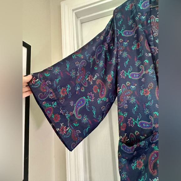 Navy vintage lightweight Christian Dior Monseur paisley robe - Picture 3 of 6